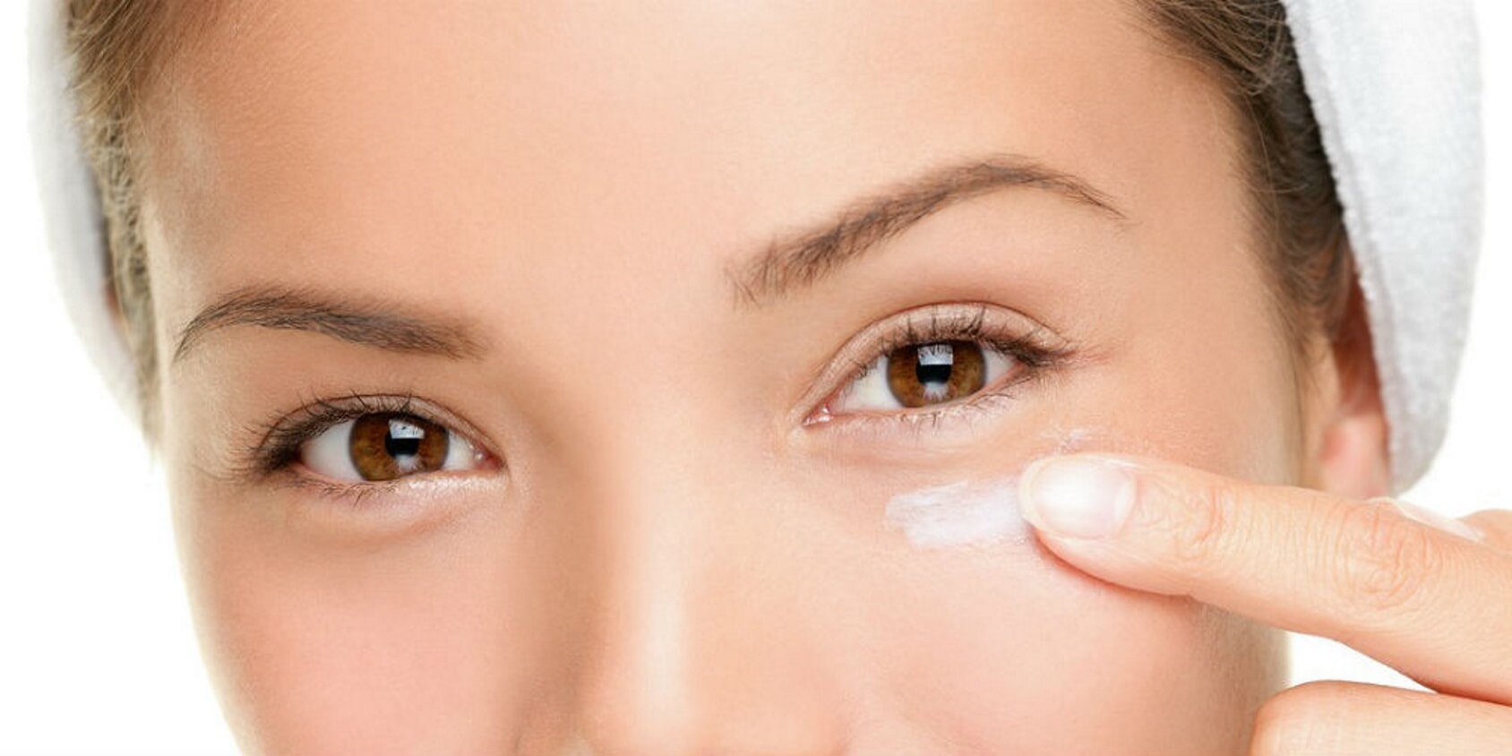 Чем увлажнить кожу вокруг глаз